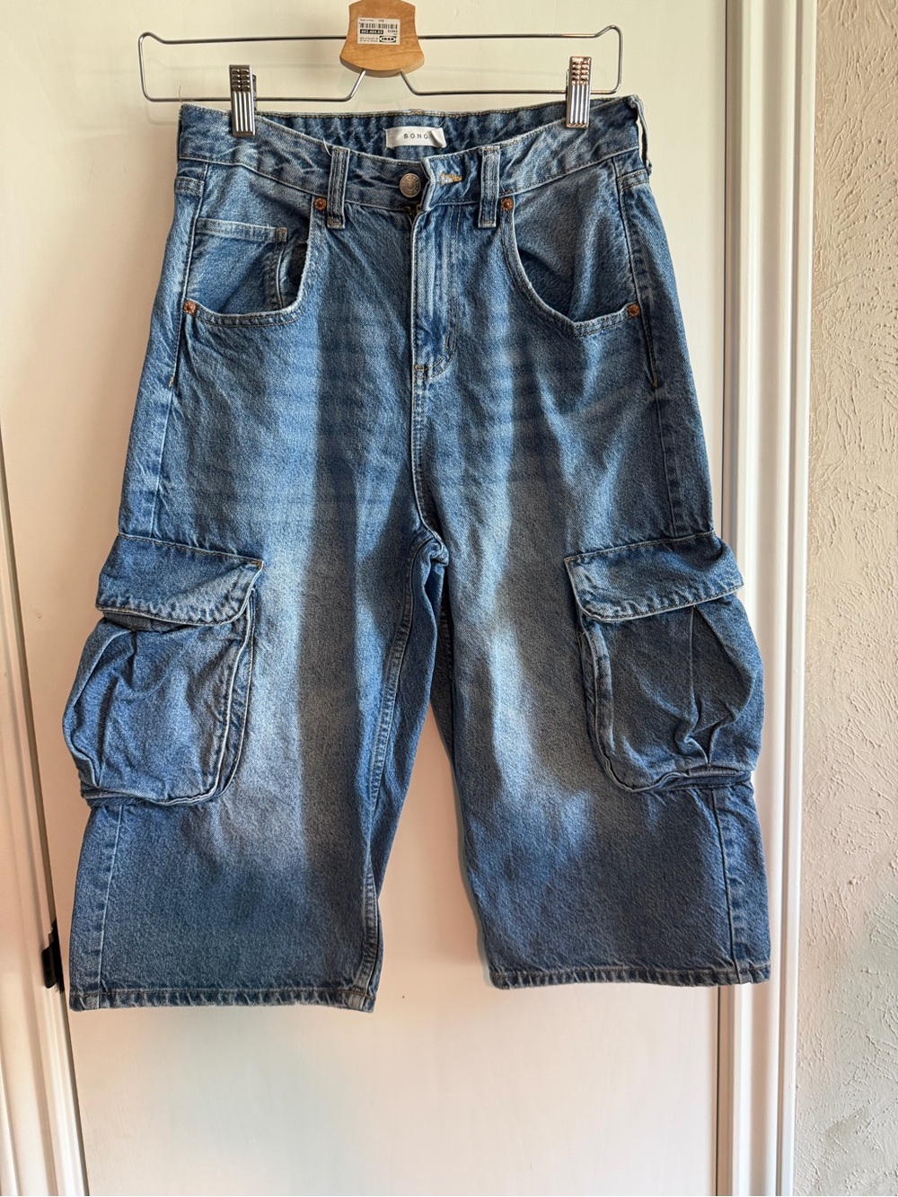 Women's Blue Denim Cargo Jean Shorts  Utility Pockets Jorts sz 1 Y2K Streetwear